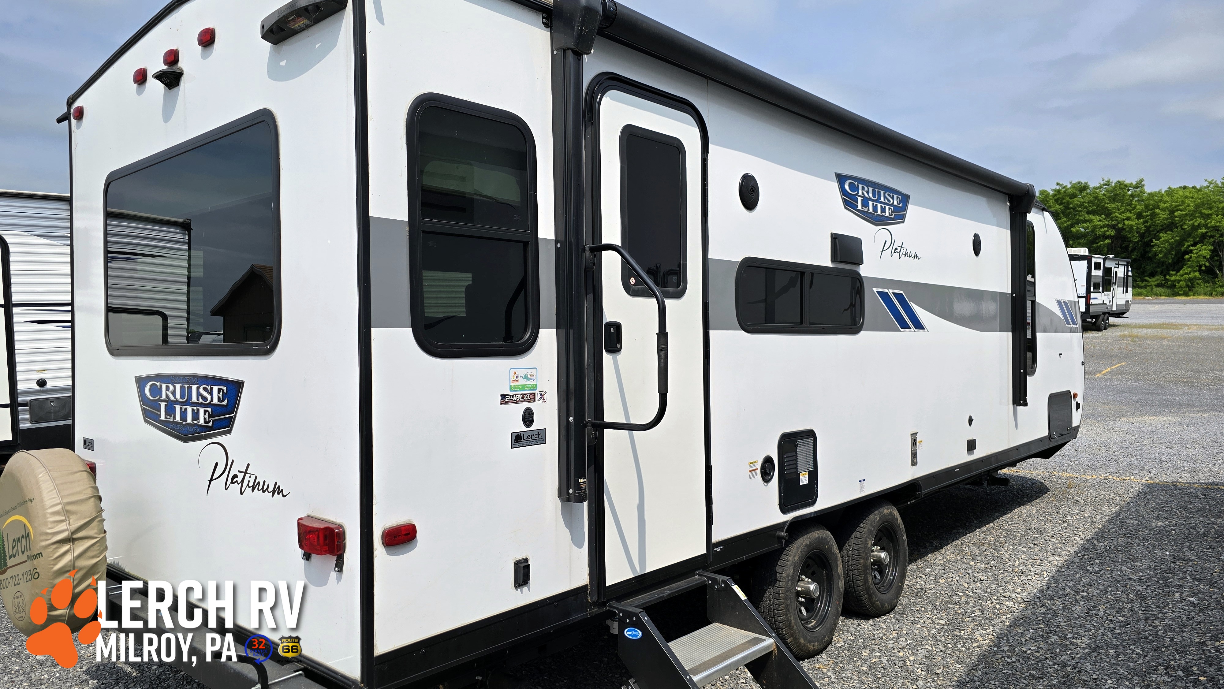 2023 FOREST RIVER SALEM CRUISE LITE 24RLXLX - Image 4