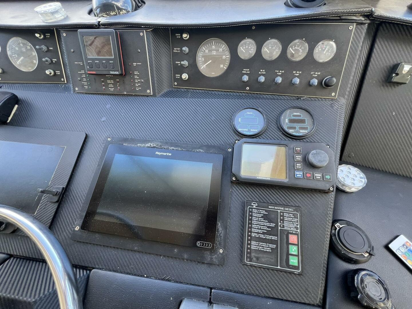 1999 Viking 60 CPMY - Image 38