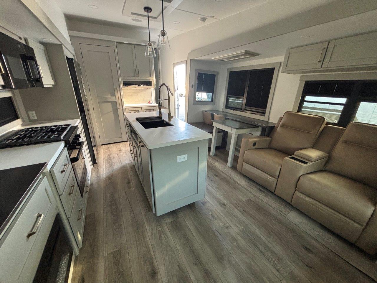 2026 Brinkley RV Model Z 3100 - Image 7