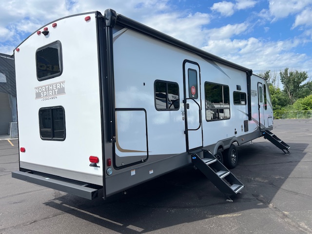 2026 Coachmen Northern Spirit 3070BH - Image 9