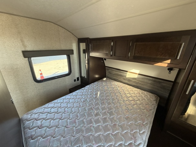 2018 CHEROKEE GREY WOLF 26DBH - Image 8