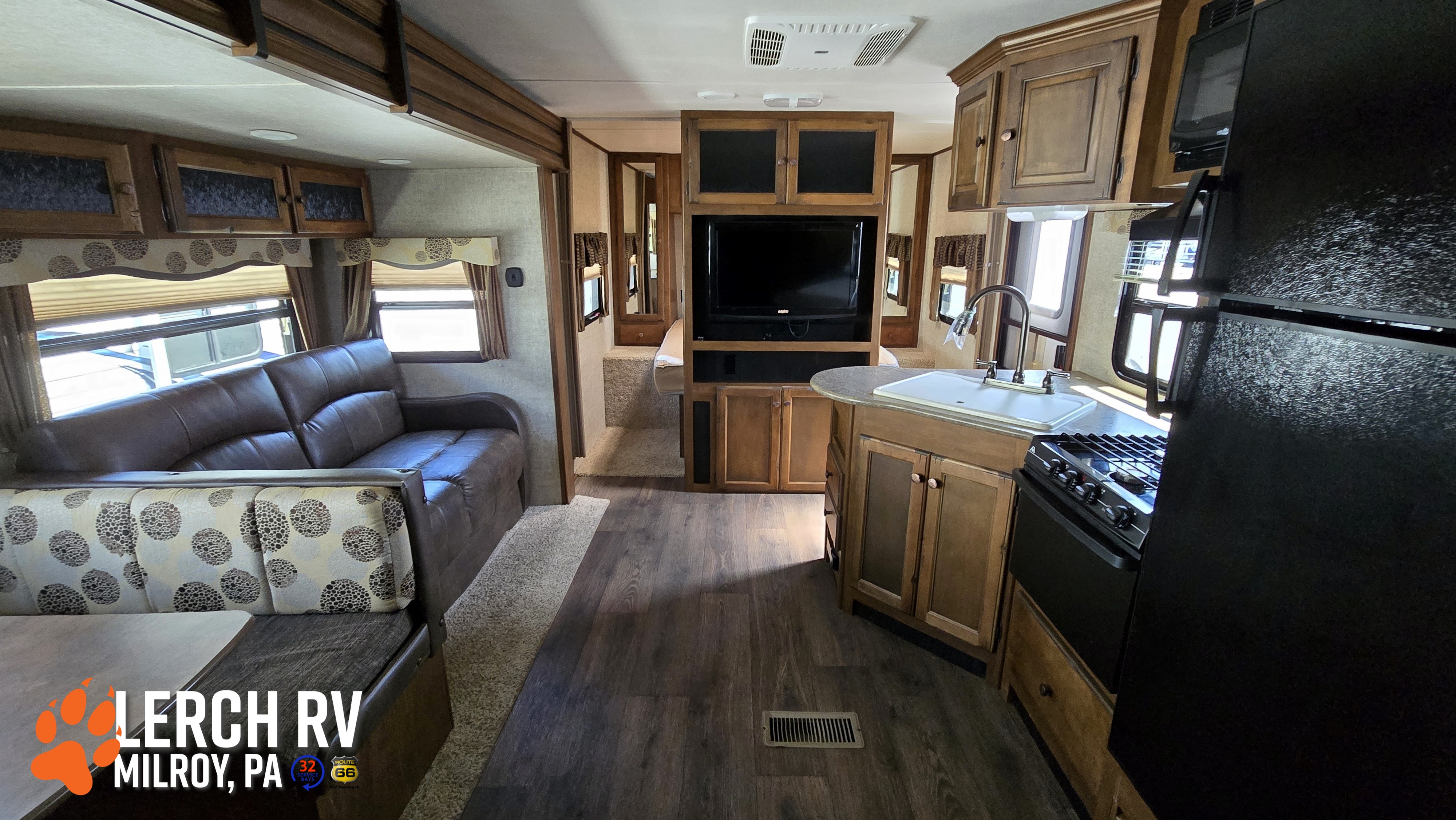 2016 KEYSTONE SPRINTER CAMPFIRE 28BH - Image 19