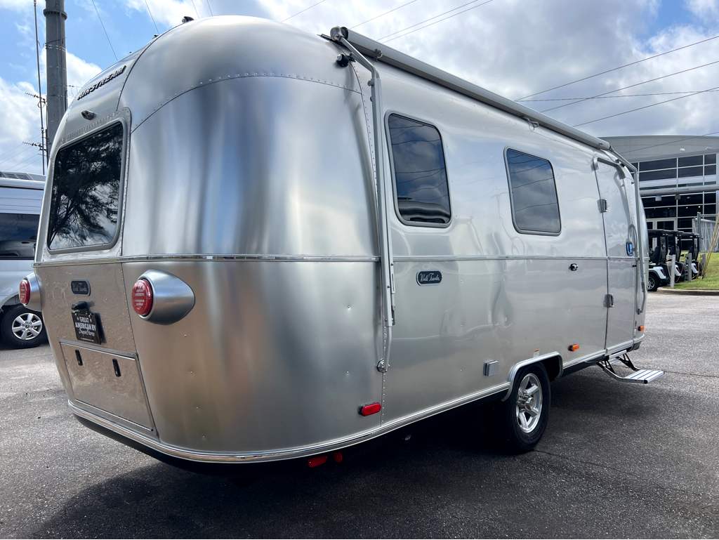 2026 AIRSTREAM WORLD TRAVELERUSA 22RB - Image 4