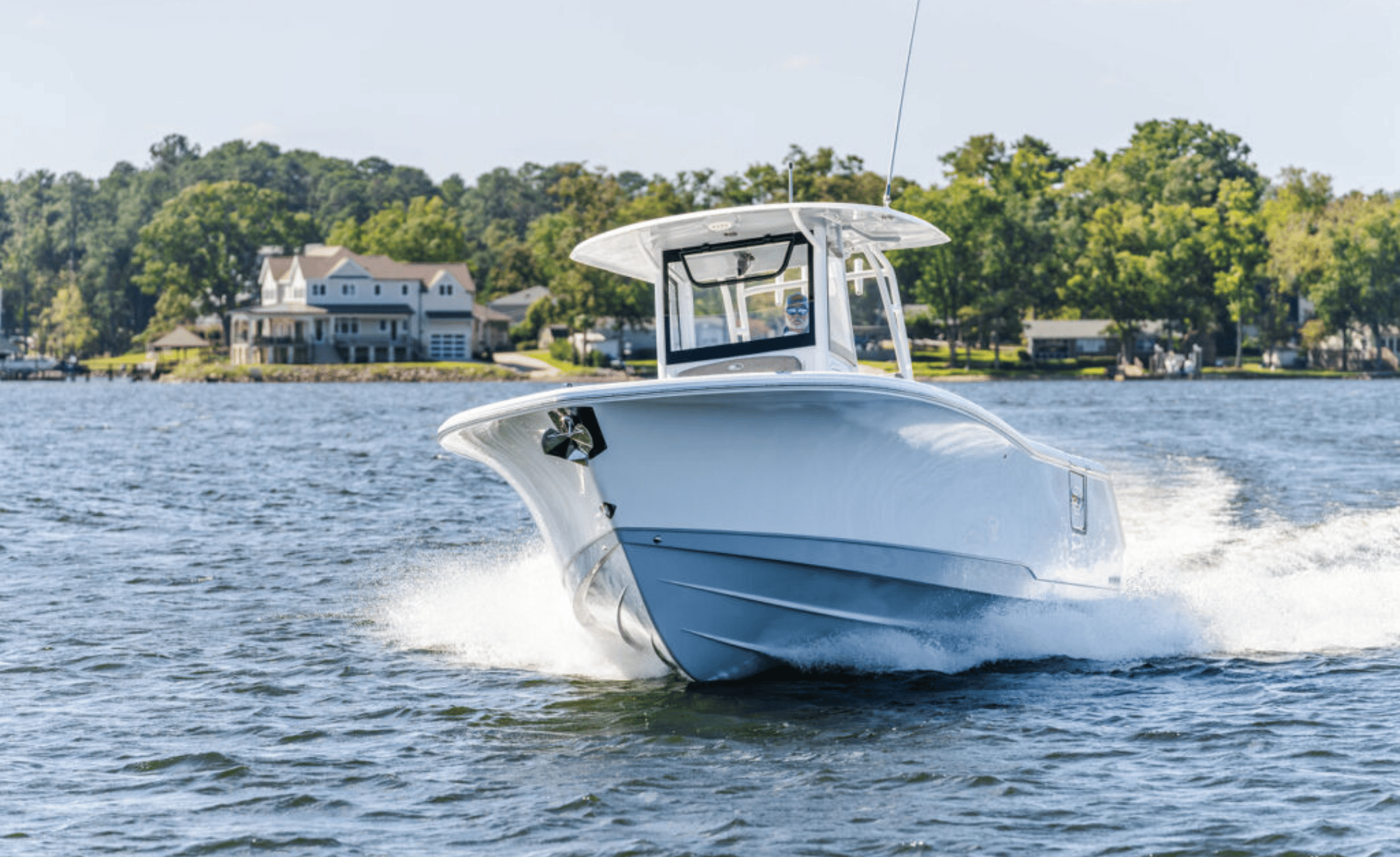 2027 Sea Hunt Ultra 305SL - Image 2