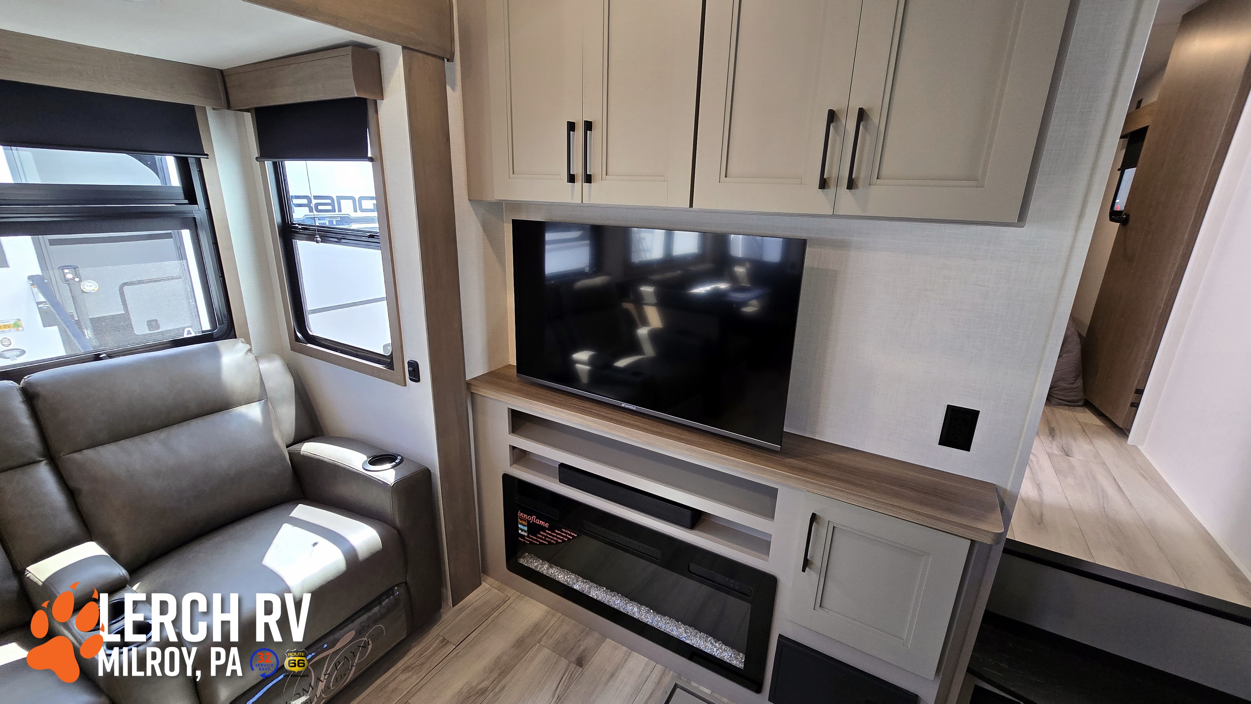 2026 KZ RV Durango HT D296BHT - Image 22