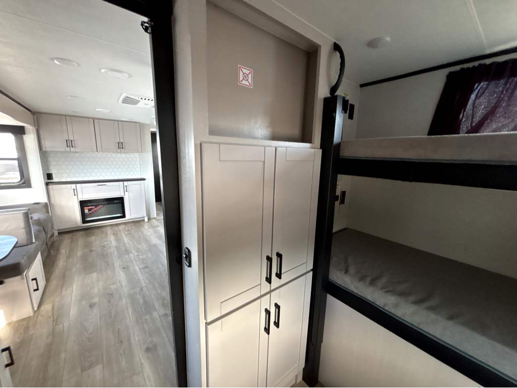 2026 JAYCO JAY FEATHER AIR 15TBSL - Image 37