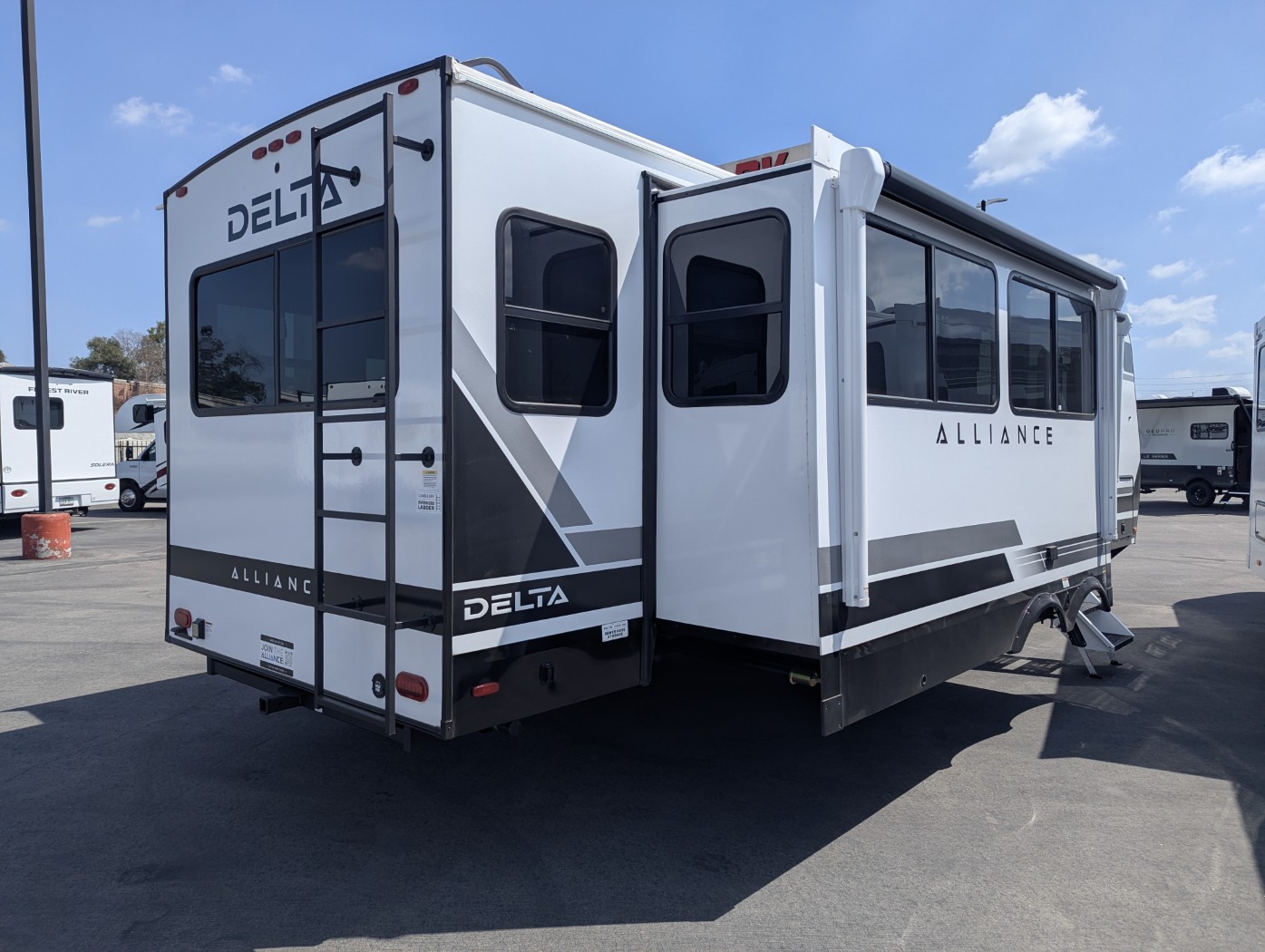 2027 Alliance RV Delta 292RL - Image 7