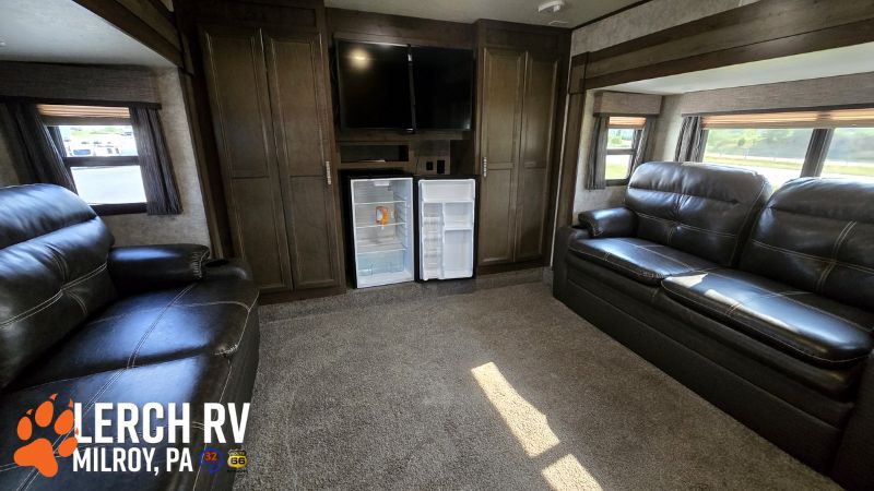2018 Highland Ridge Open Range Roamer RF376FBH - Image 39