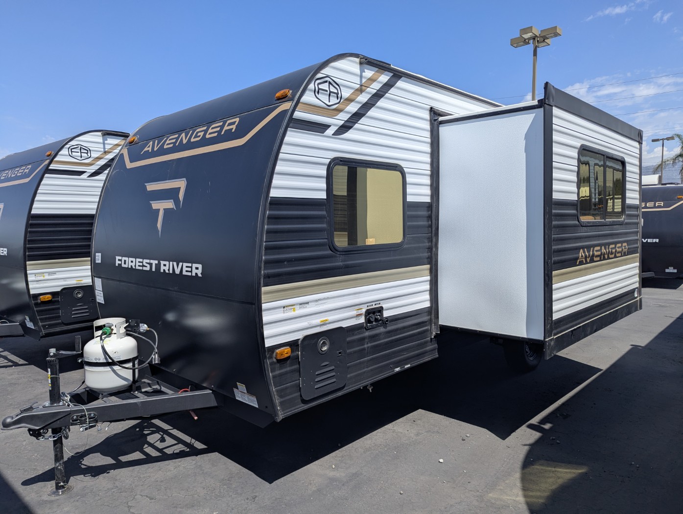 2027 Forest River Avenger LT 18DBS - Image 3