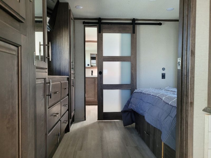 2021 Grand Design Solitude 382WB - Image 8