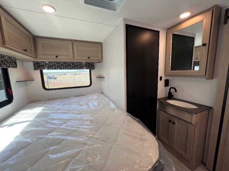 2026 Forest River Sunseeker LE 2150SALEC - Image 11