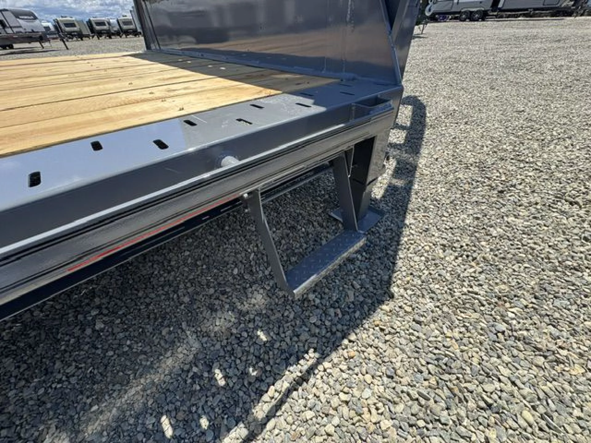 2026 DIAMOND C TRAILERS DIAMOND C HXD207 GN L24X102 15.5K - Image 11