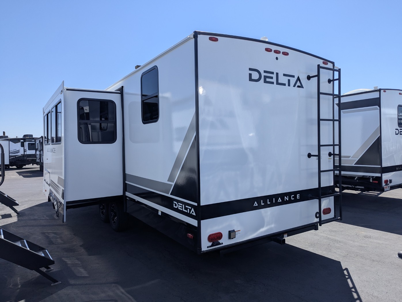 2027 Alliance RV Delta 281BH - Image 6