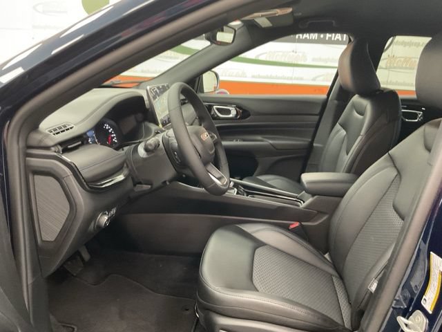 2026 Jeep Compass Latitude Altitude 4x4 - Image 12