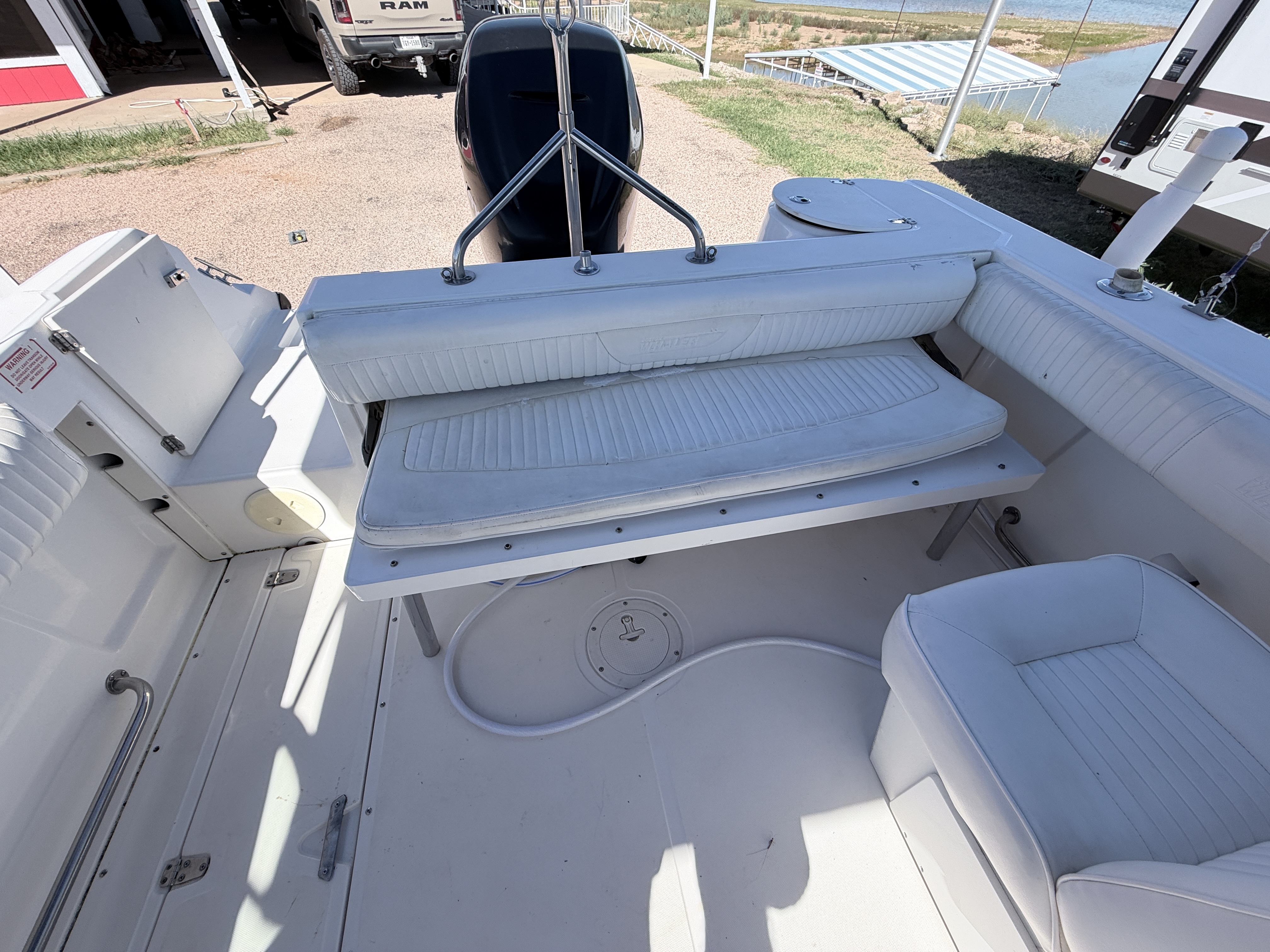 2003 BOSTON WHALER 210 VENTURA - Image 12