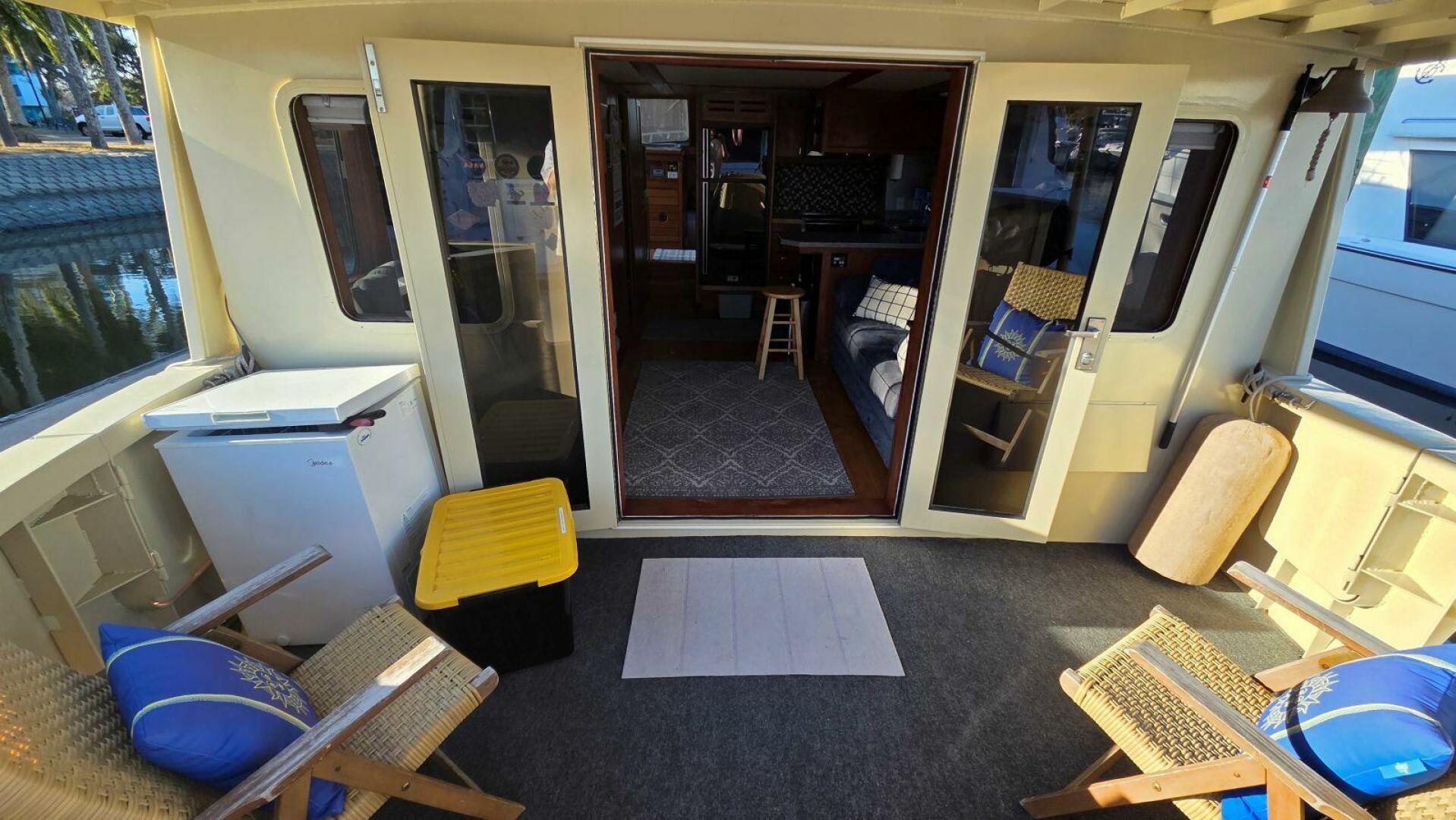 2004 Pilgrim Progress Mark II 42 - Image 9