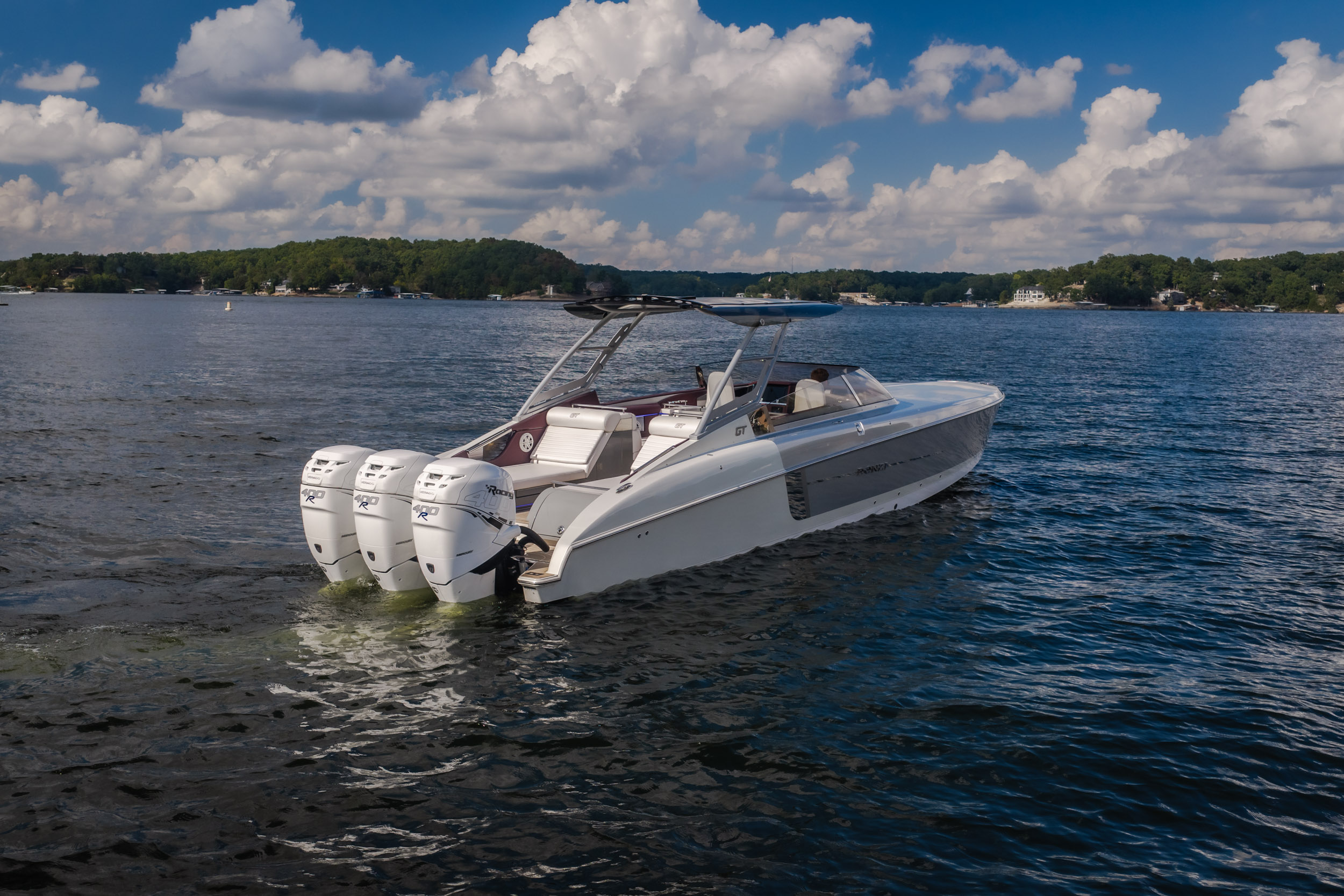 2019 Donzi 41 GT - Image 10