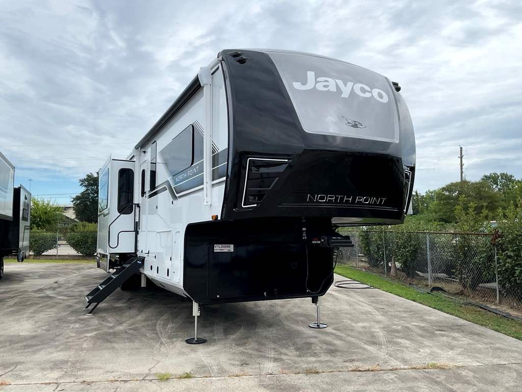 2027 JAYCO NORTH POINT 391TBBH - Image 4