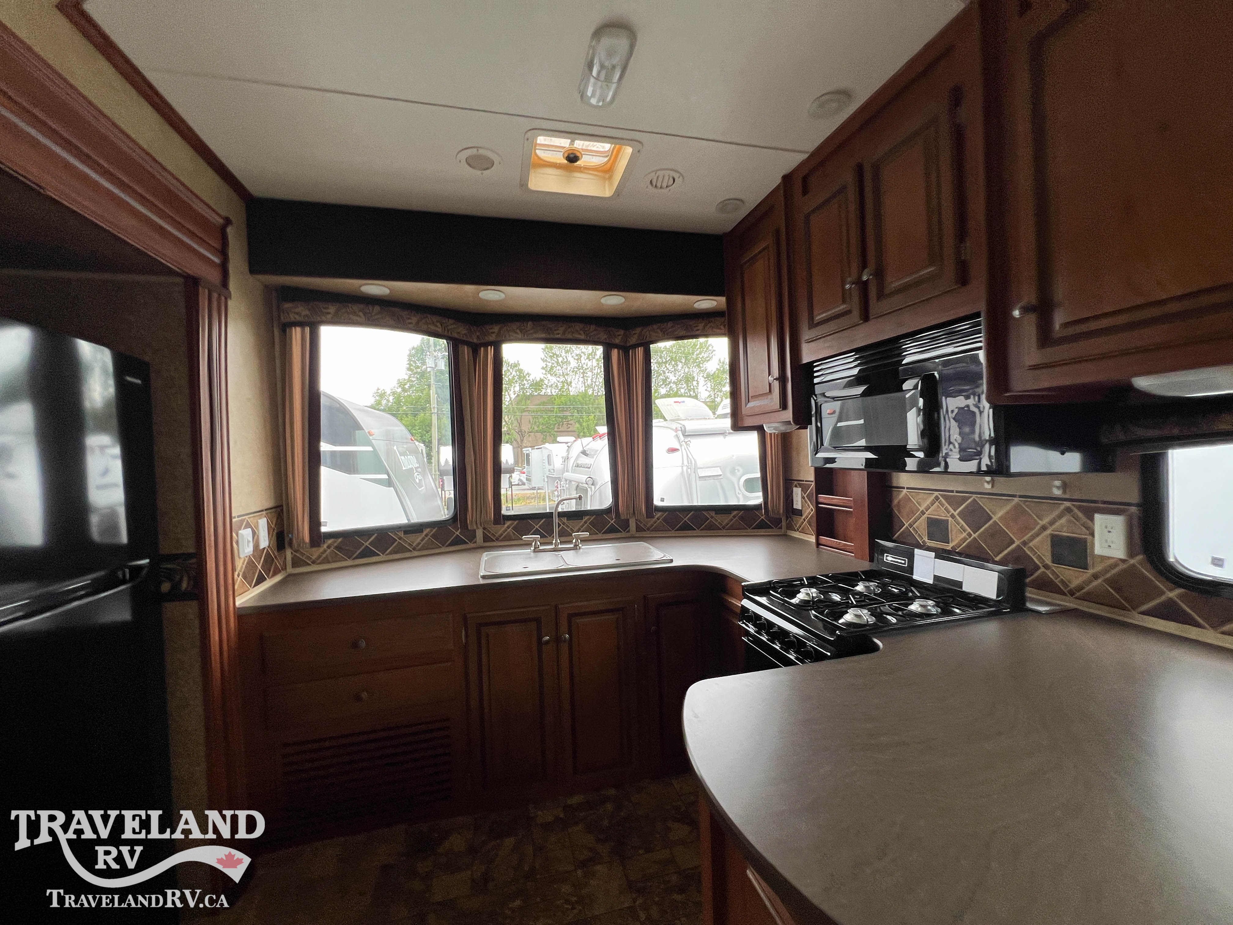 2012 Jayco Jay Flight Bungalow 40 FKS - Image 7