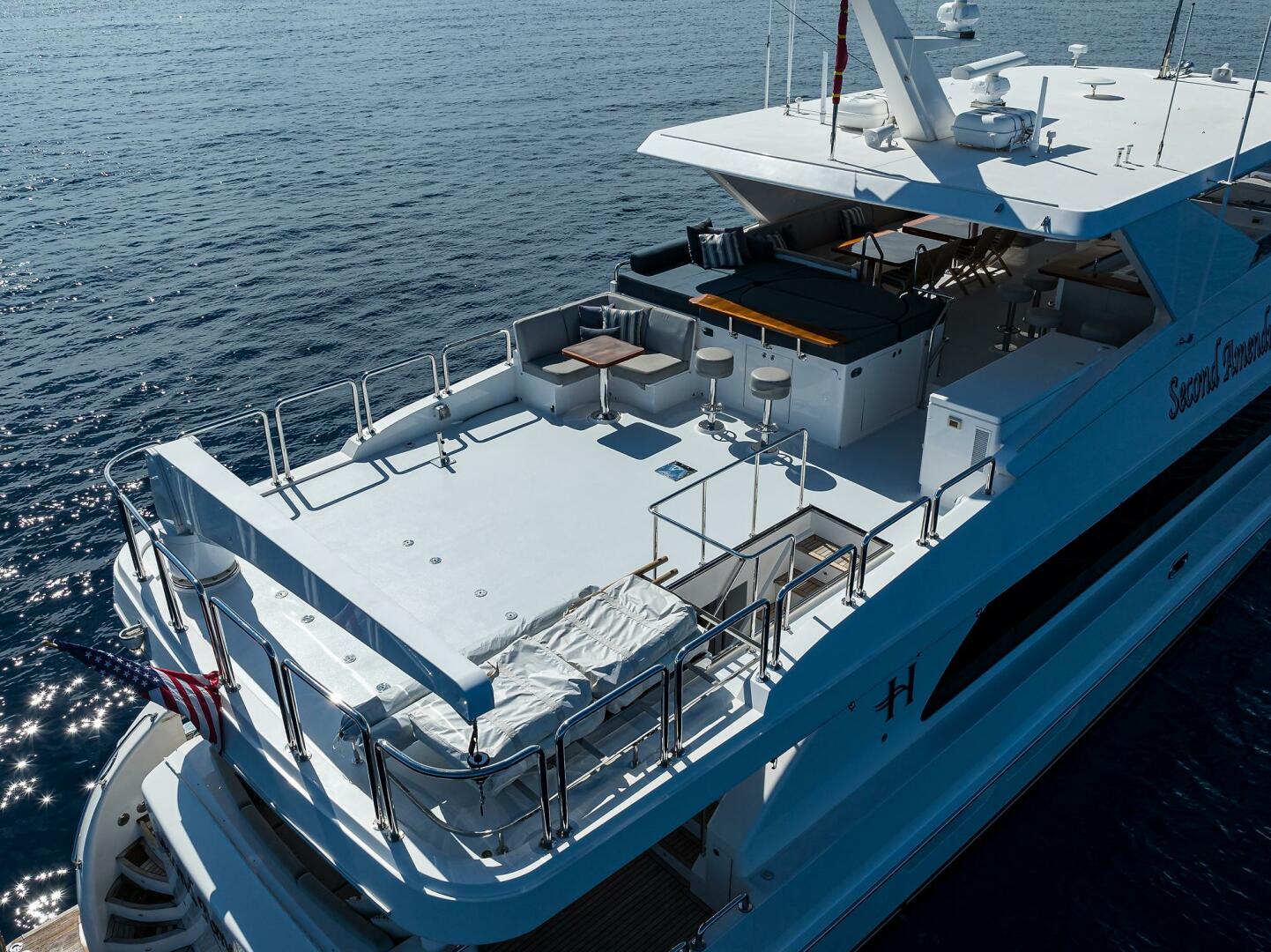 2018 Hargrave Raised Pilothouse - Image 7