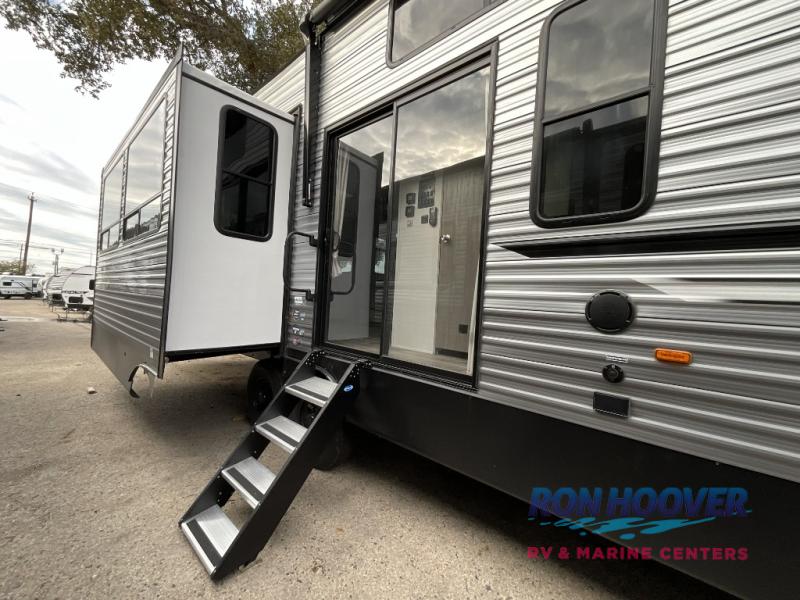 2026 COACHMEN CATALINA 44CONDO - Image 8
