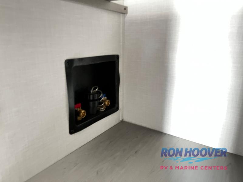 2025 COACHMEN 282DORM - Image 14