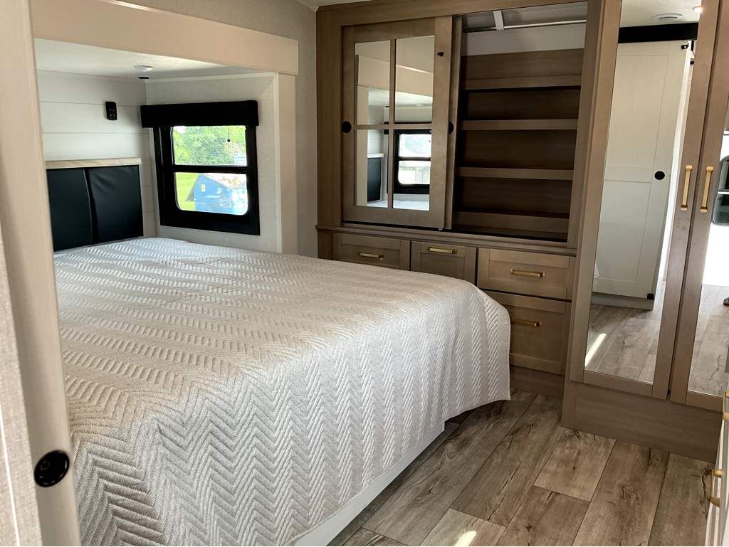 2026 JAYCO Eagle 360 DBOK - Image 16