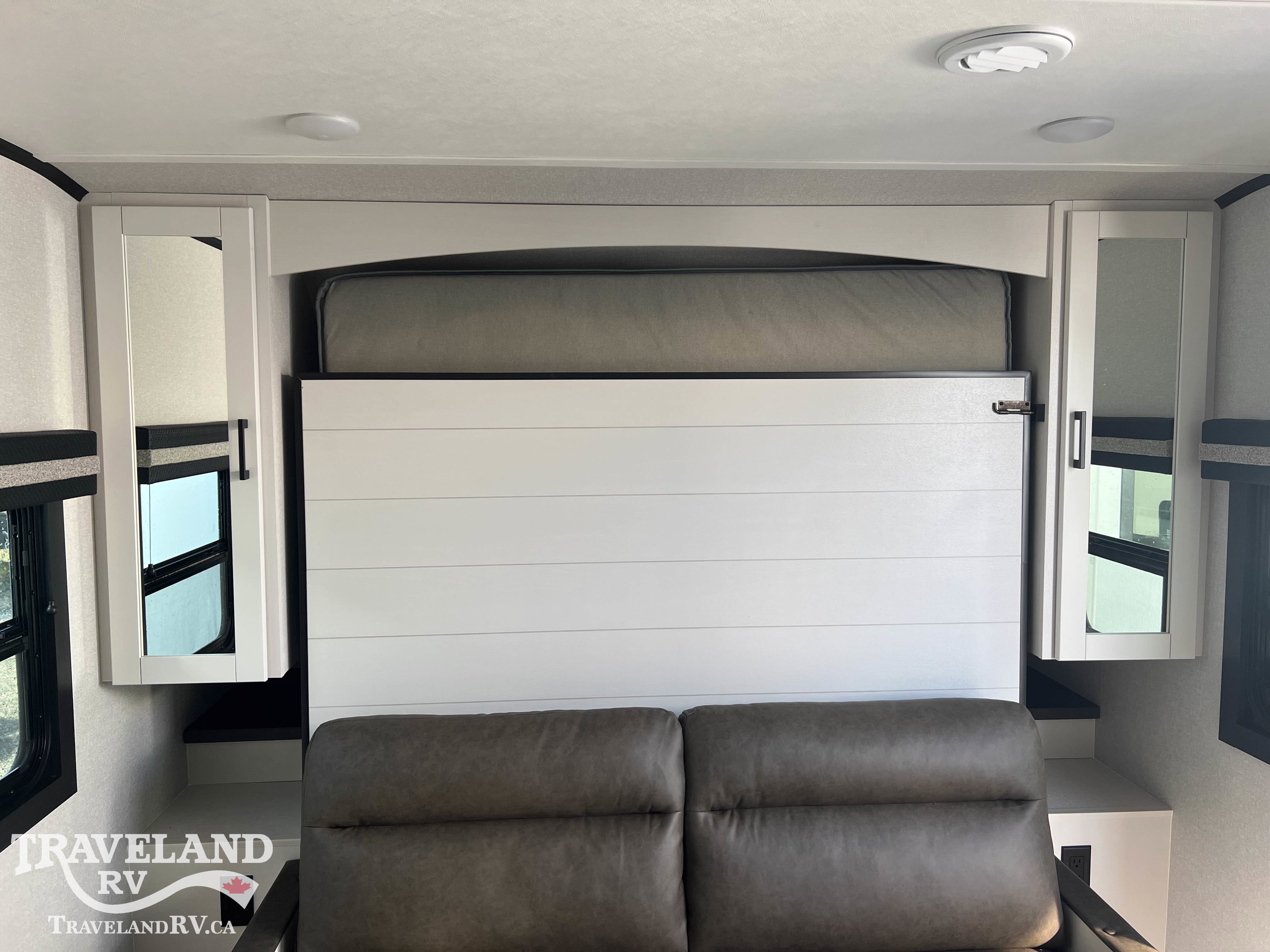 2026 Highland Ridge Range Lite 211RKM - Image 8