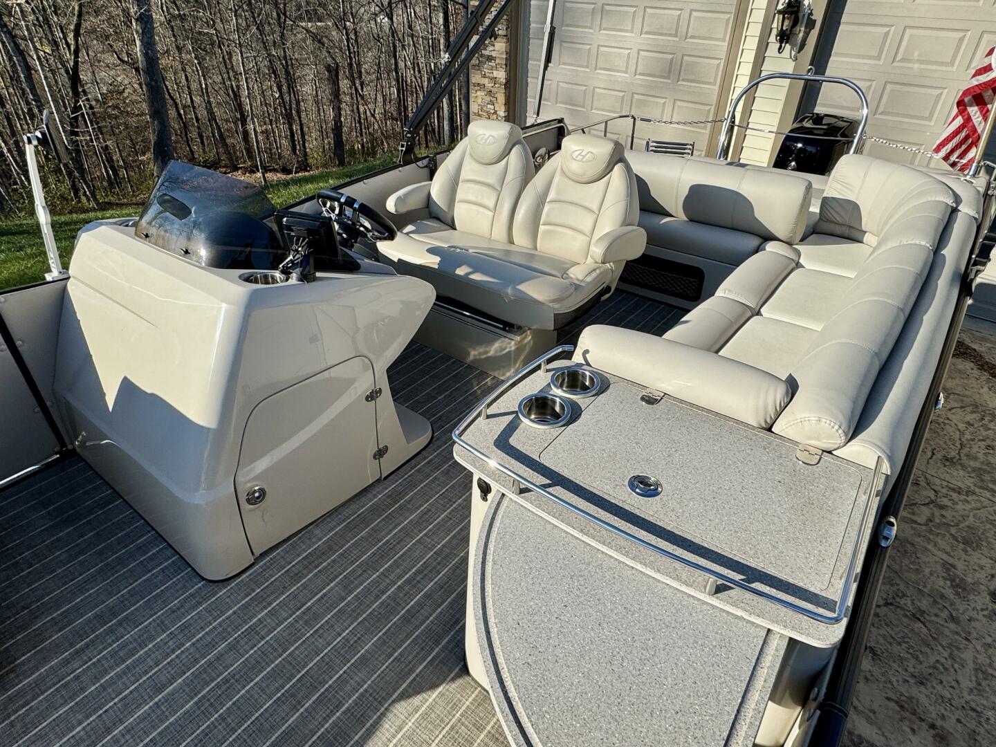 2016 Harris Grand Mariner 250 SLEC Tritoon - Image 27