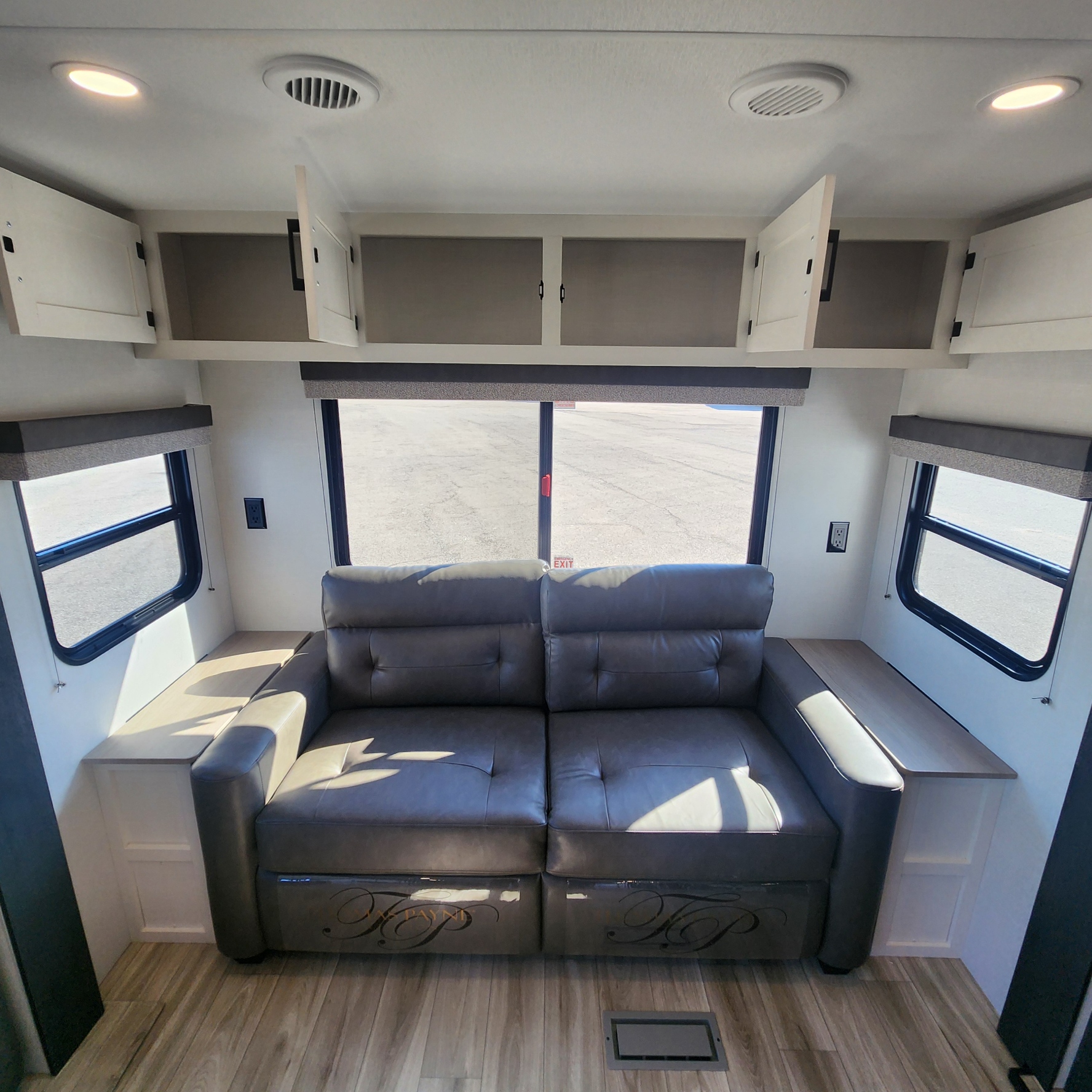 2026 VENTURE RV SIENNA 293VIK - Image 18