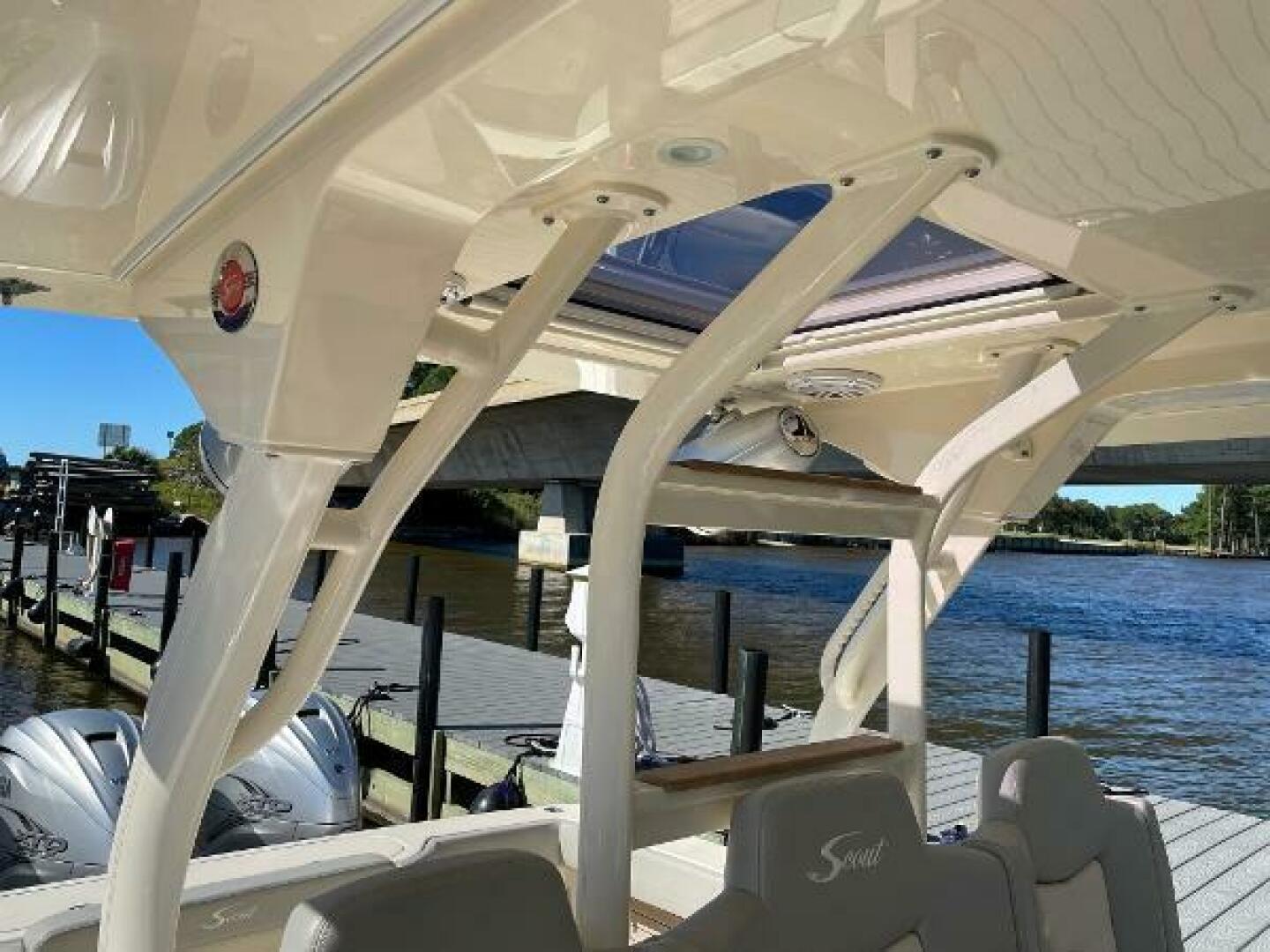 2019 Scout 380 LXF - Image 6