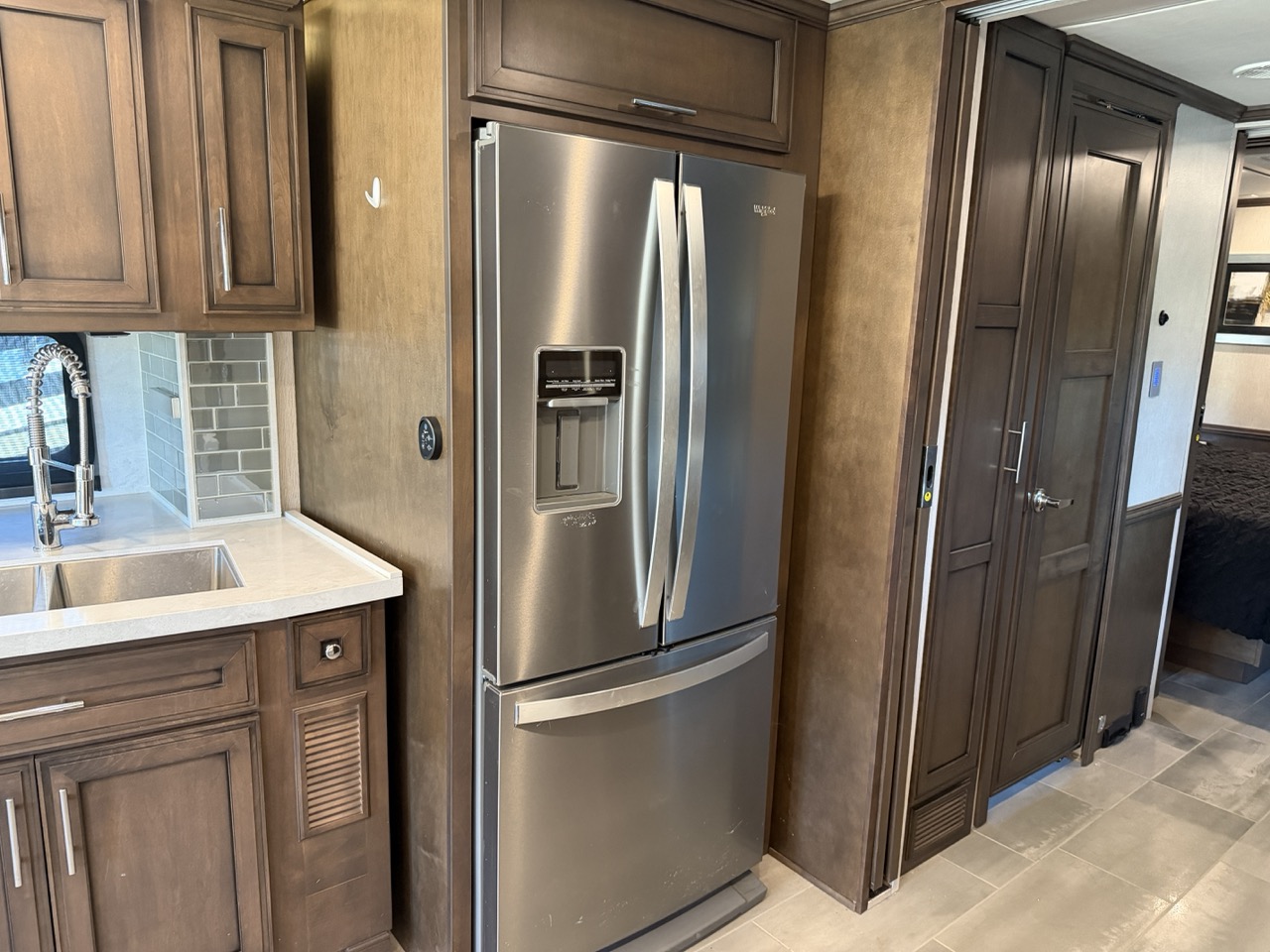 2022 Newmar Ventana 4369 - Image 28