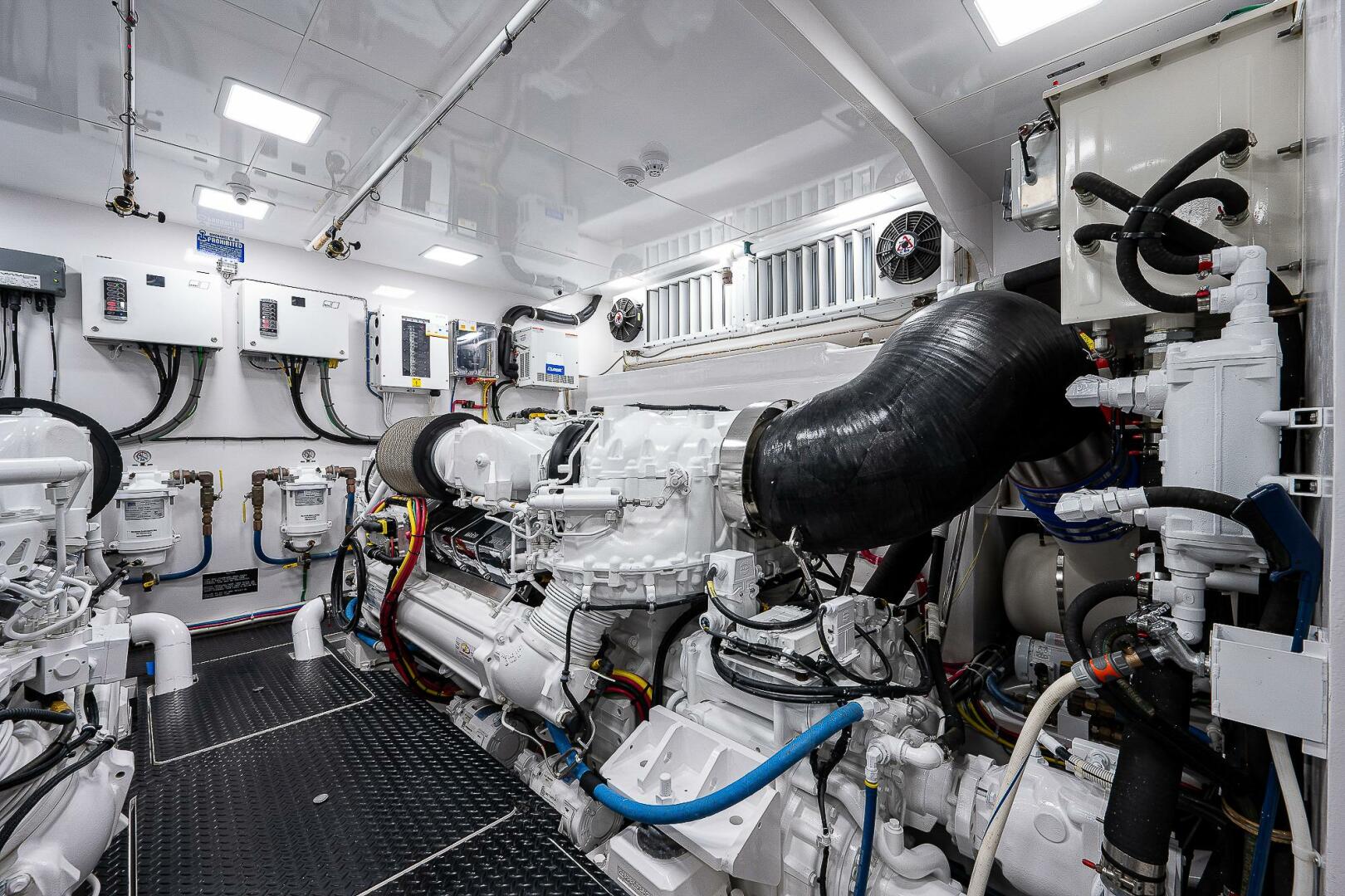 2017 Viking 75 Motoryacht - Image 62