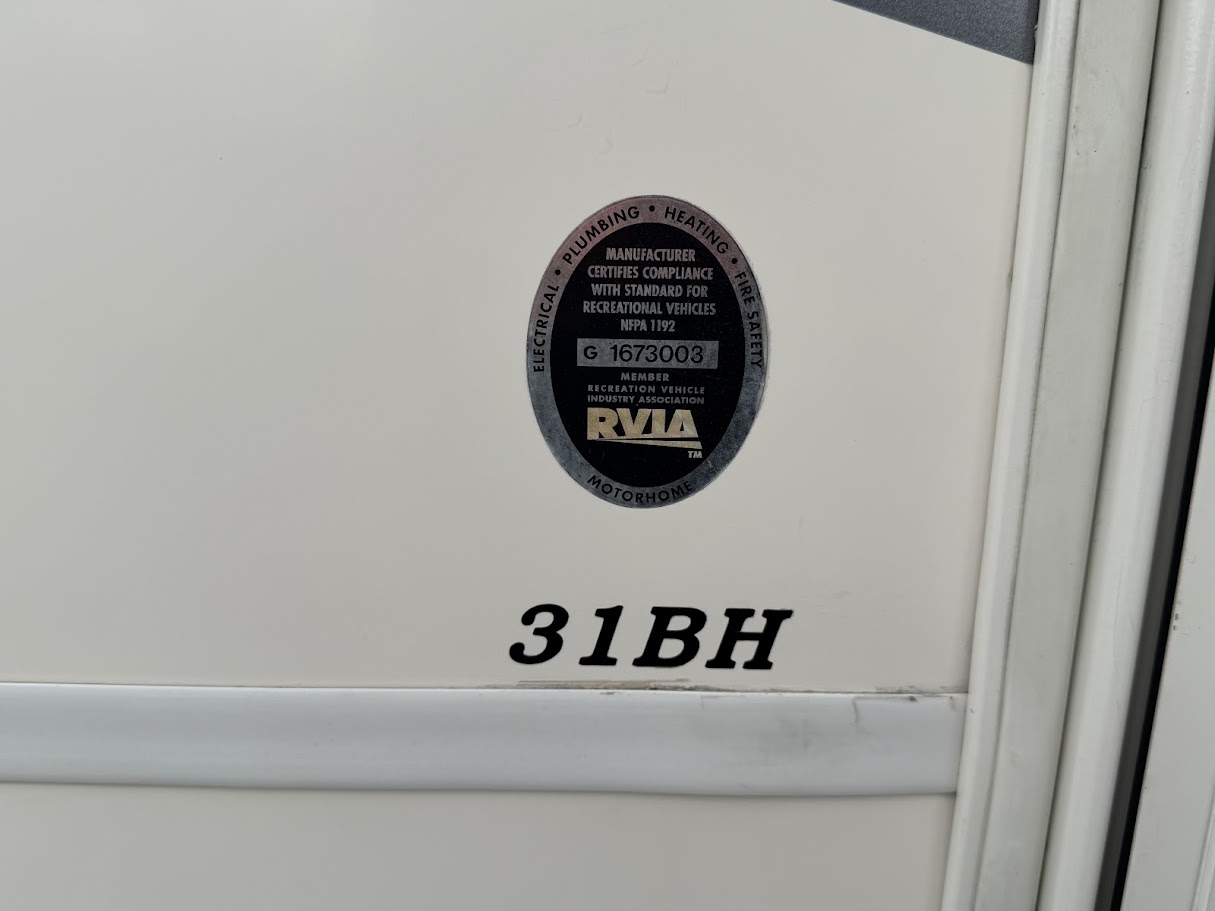 2019 COACHMEN PURSUIT 31BH - Image 7