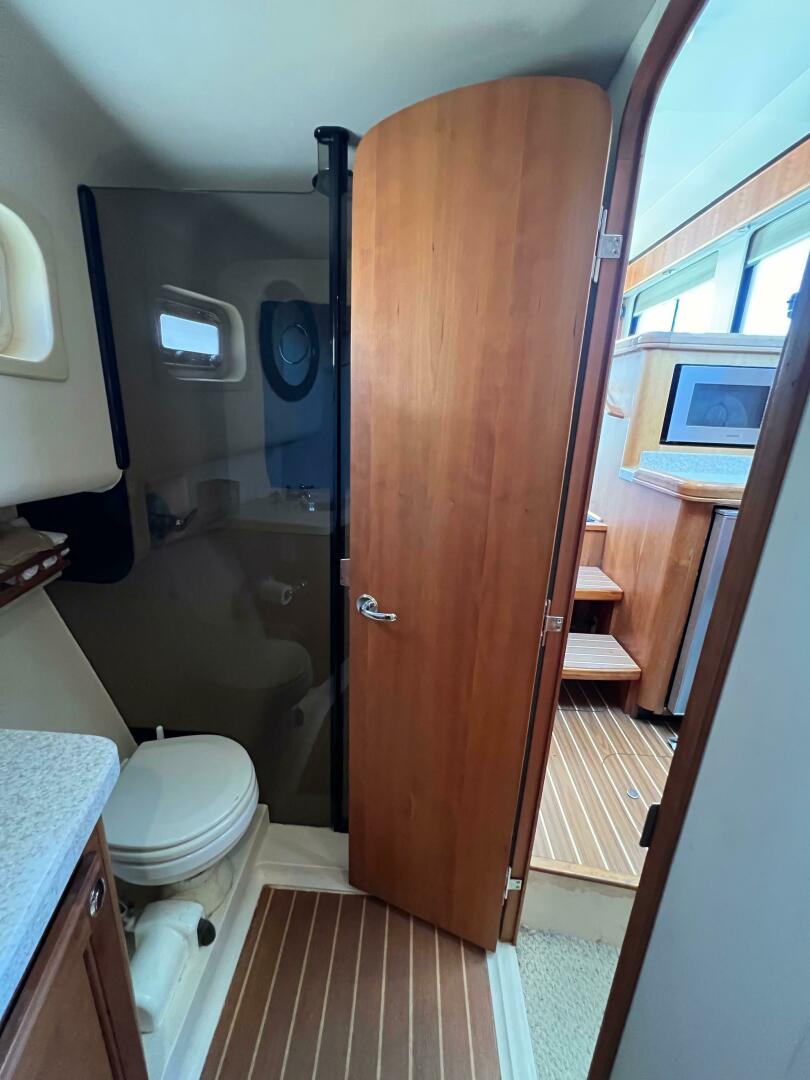 2005 Mainship 34 - Image 8