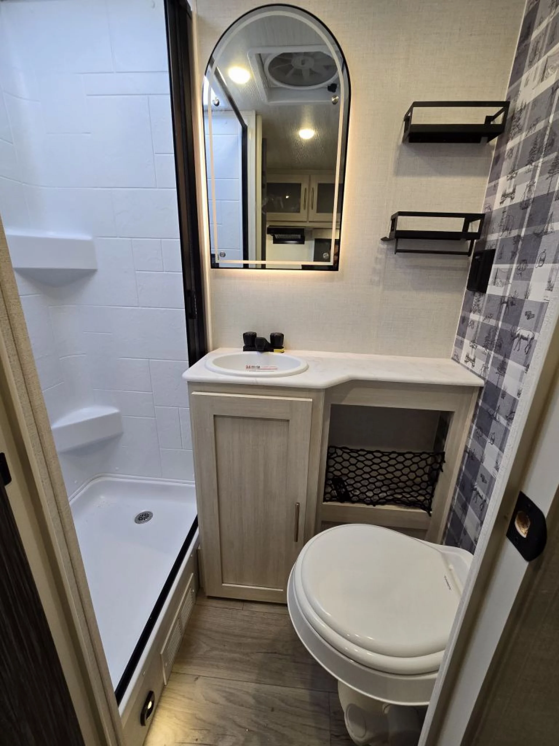 2026 FOREST RIVER R-POD RP185 - Image 18