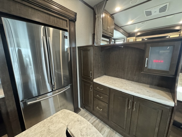 2020 Grand Design Solitude 380FL - Image 20