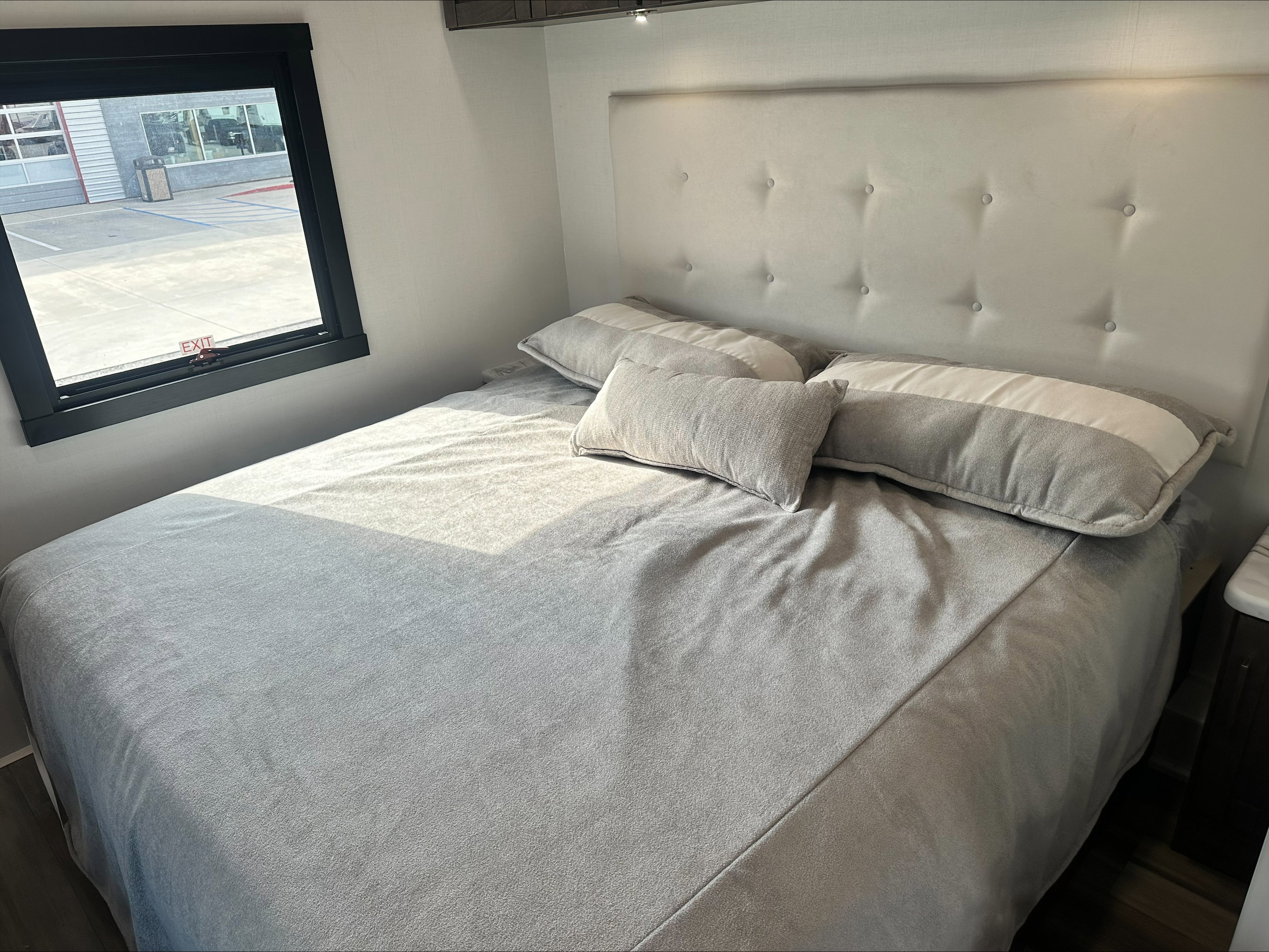 2026 JAYCO PRECEPT 34G - Image 23