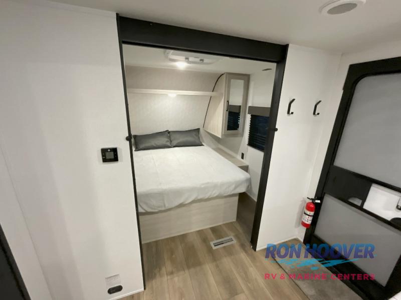 2026 PALOMINO 283BHCE - Image 33