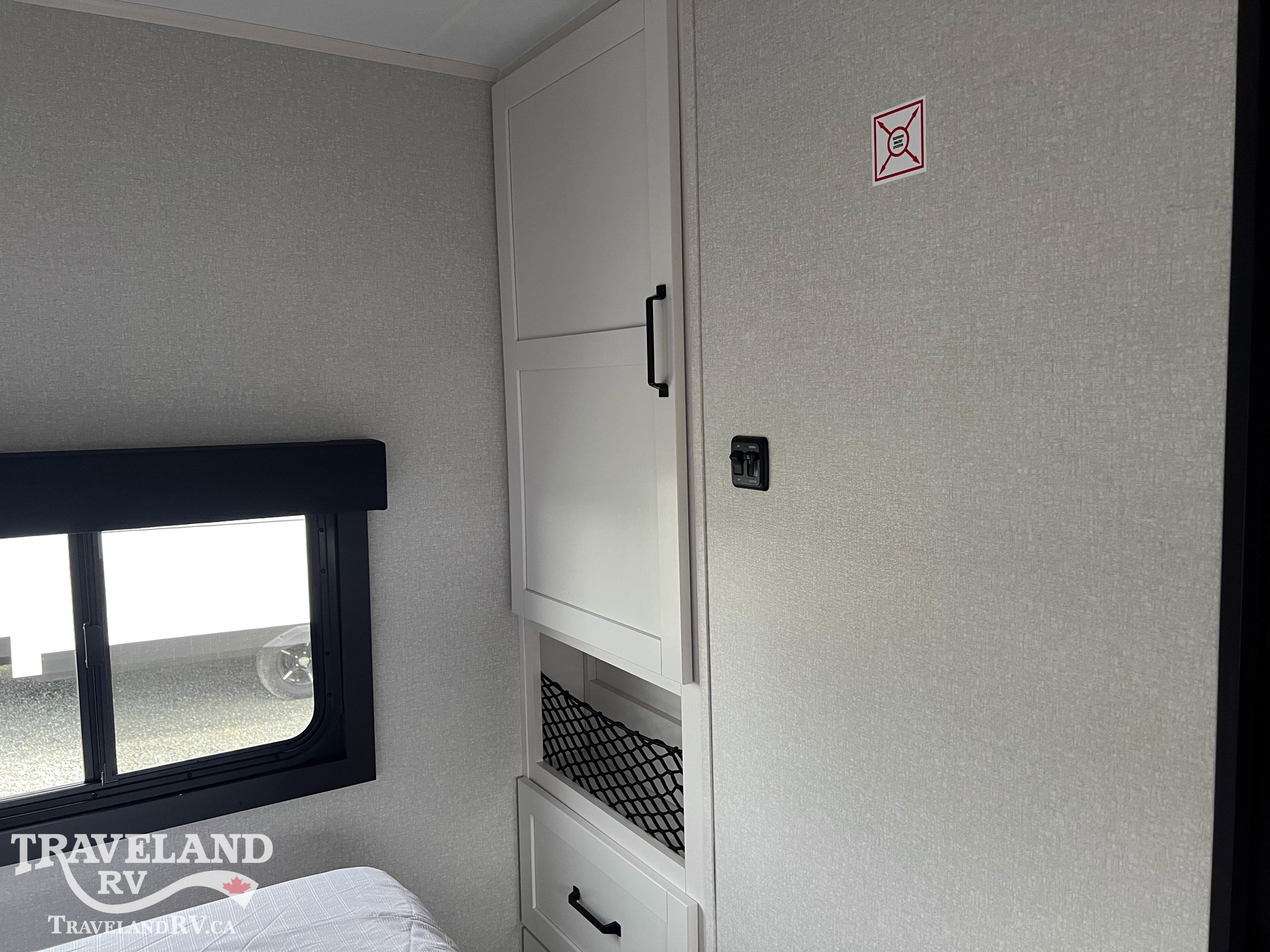2026 Highland Ridge Roamer Light Duty 27RBOS - Image 21