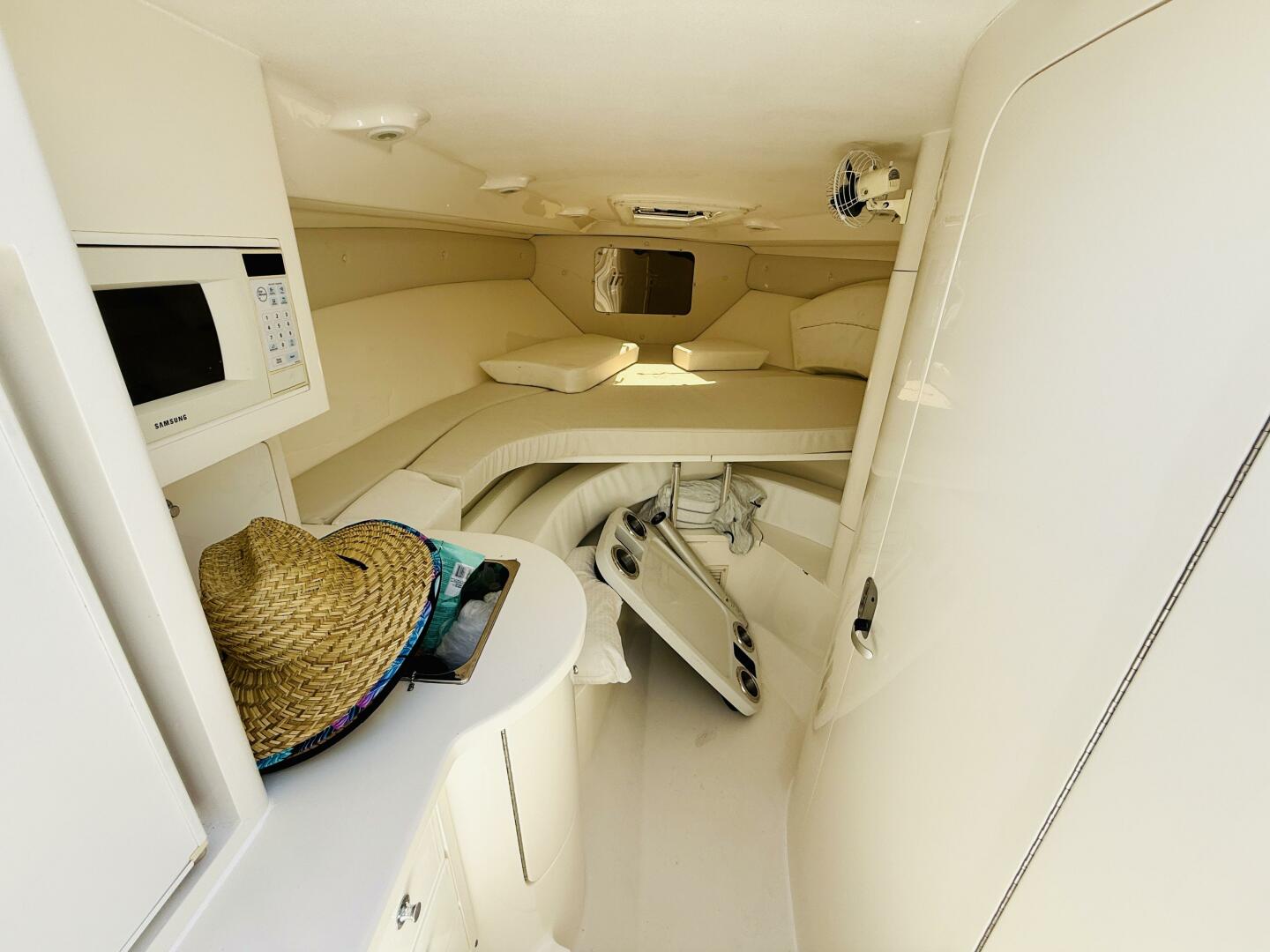 2003 Intrepid 377 - Image 15