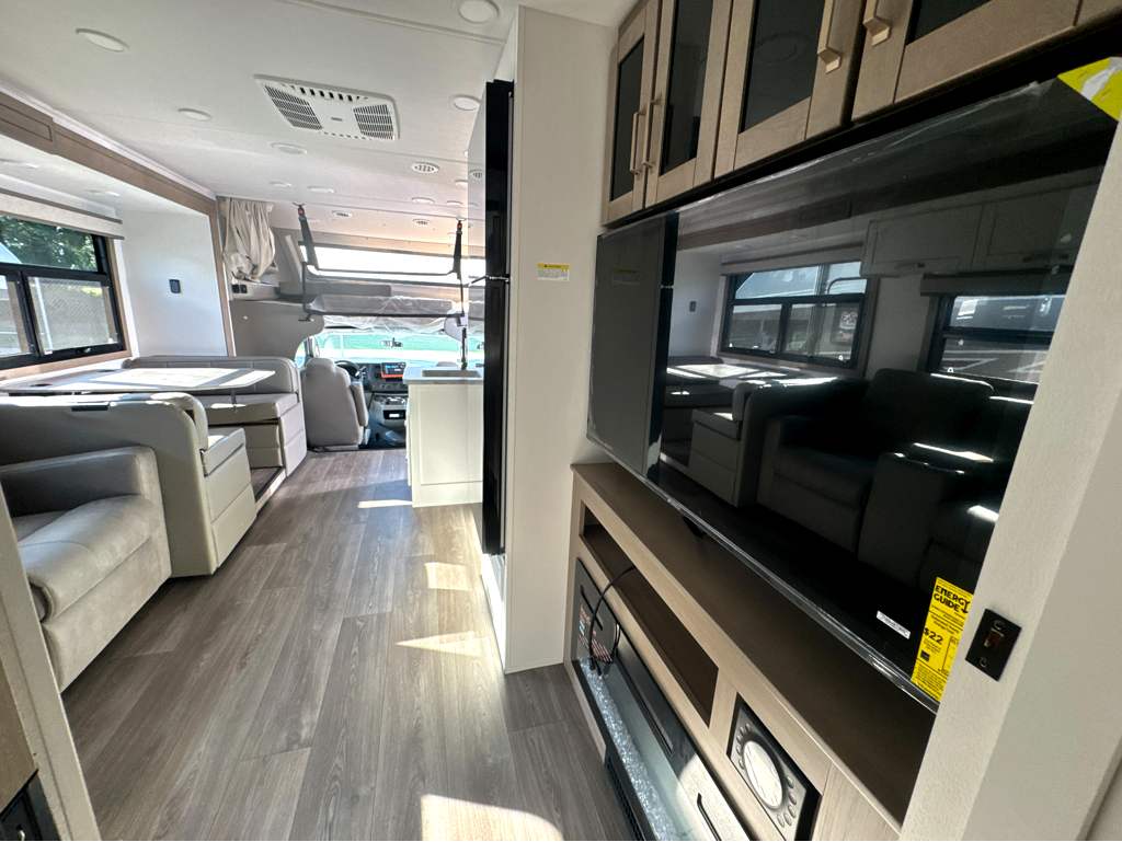 2027 JAYCO GREYHAWK 30Z - Image 20