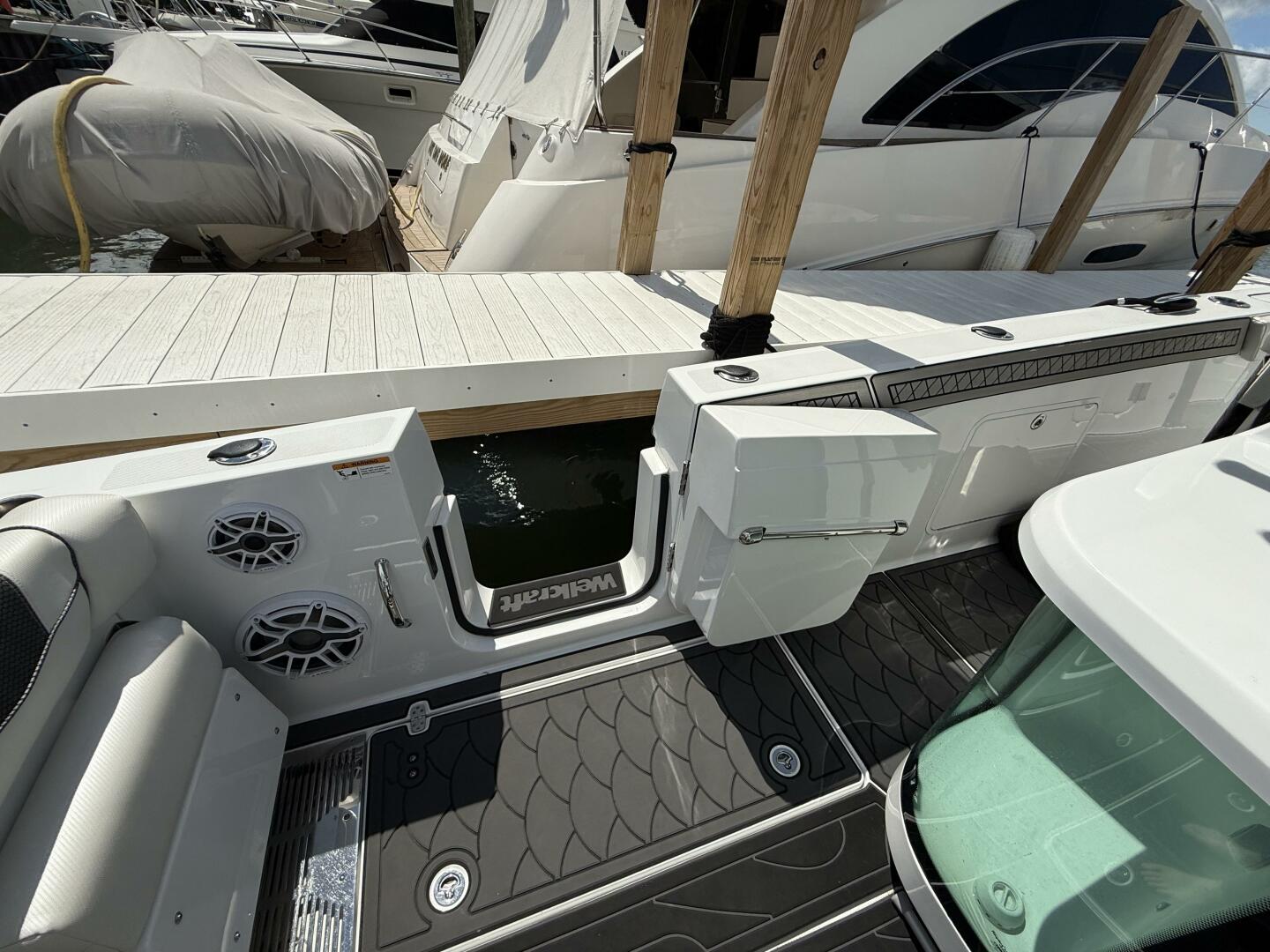 2022 Wellcraft 352 Fisherman - Image 16
