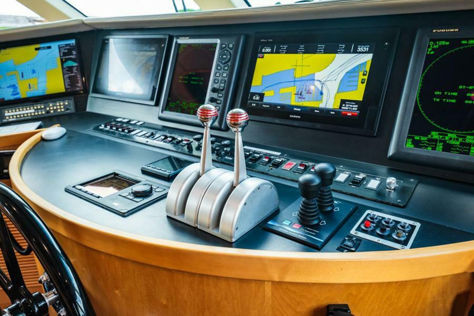 1995 Hatteras Flybridge Motor Yacht - Image 50