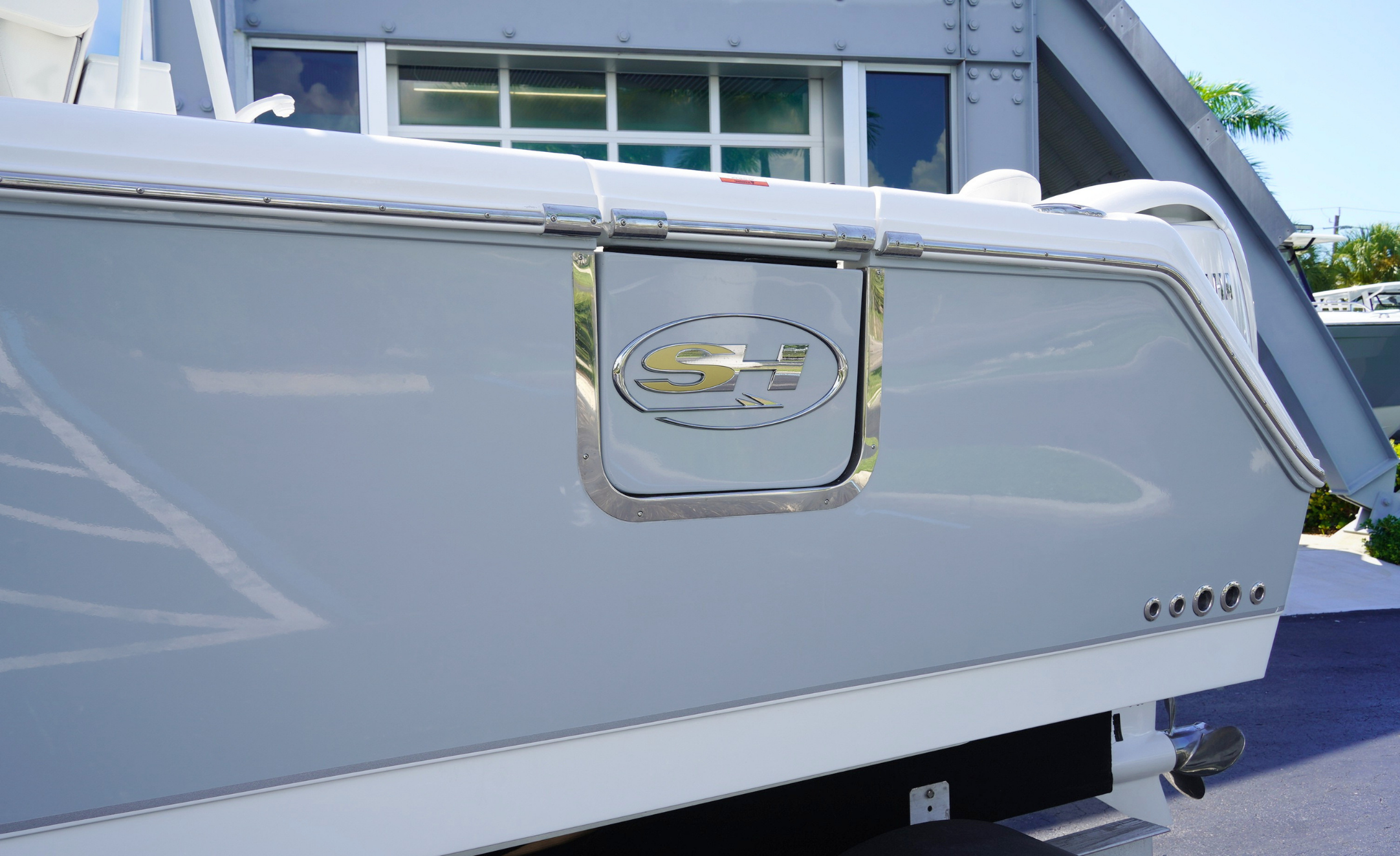 2027 SEA HUNT ULTRA 265SE - Image 7