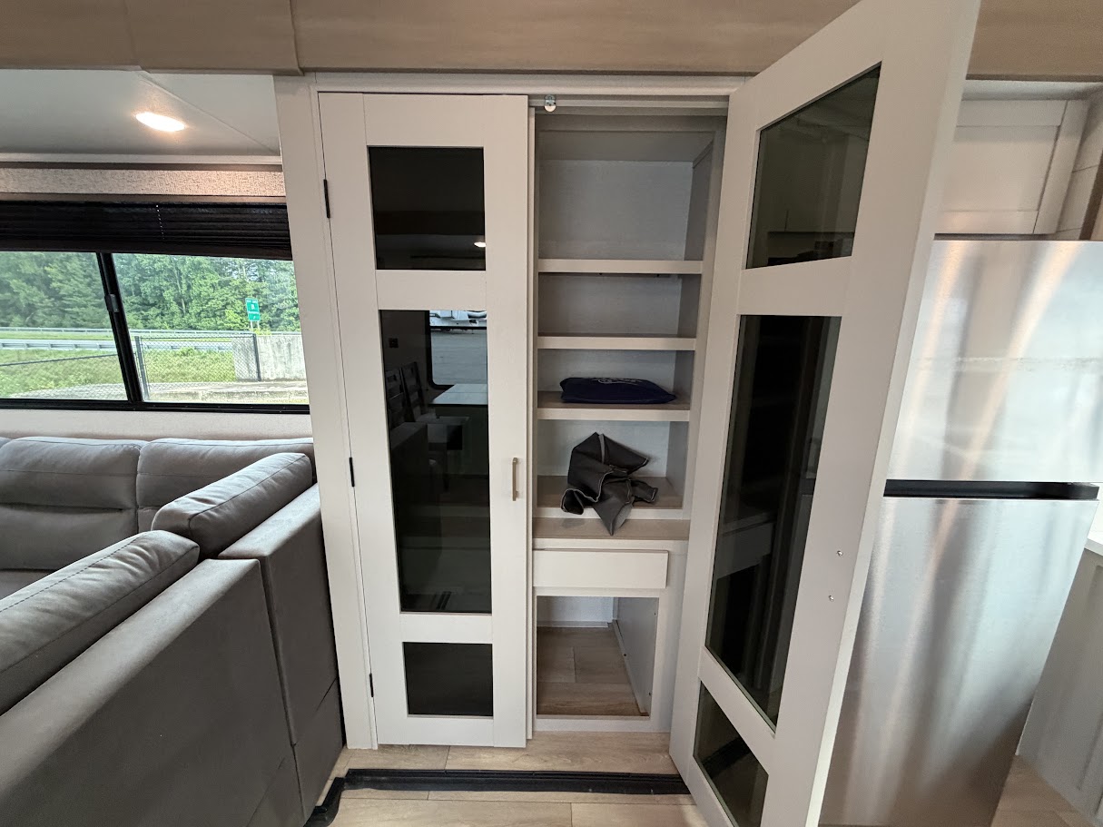 2027 JAYCO JAY FLIGHT BUNGALOW 404LOFT - Image 20