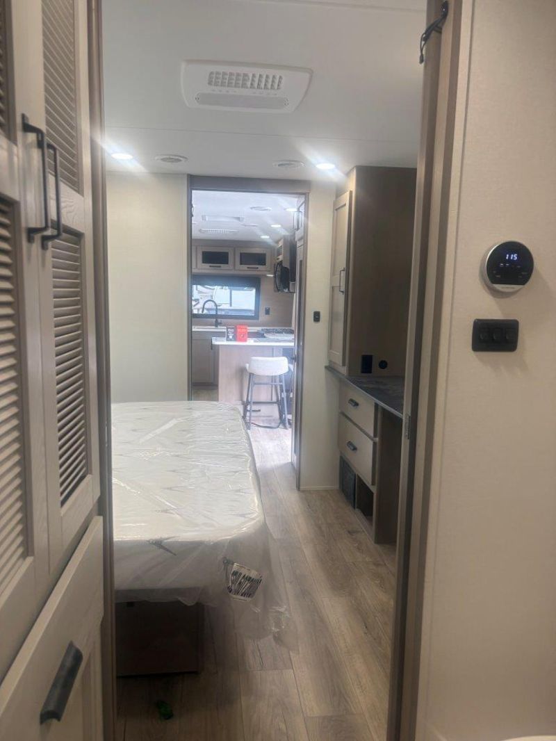 2026 Grand Design Reflection Travel Trailer 322FKTS - Image 27