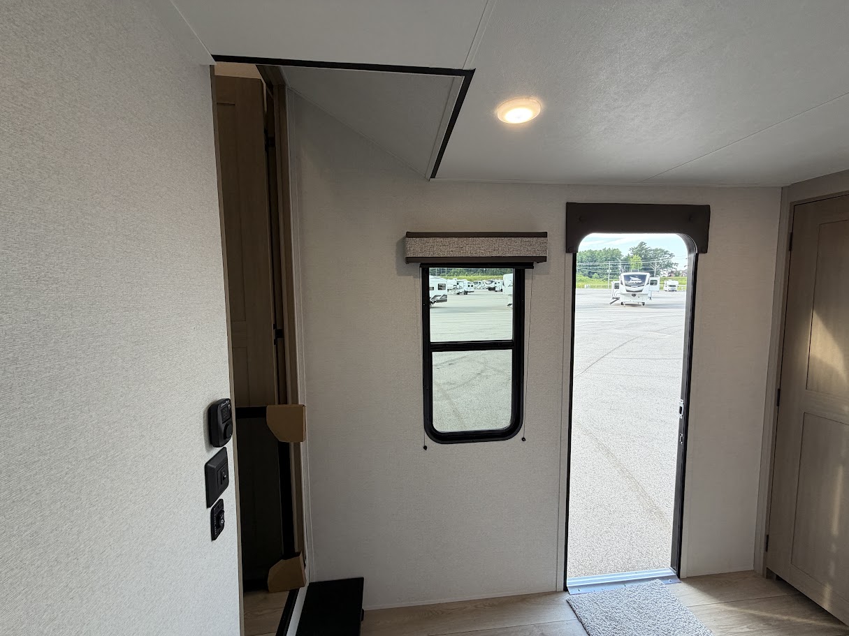 2027 JAYCO JAY FLIGHT BUNGALOW 404LOFT - Image 55