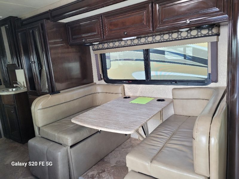 2018 Thor Motor Coach Citation Sprinter 24SJ - Image 9