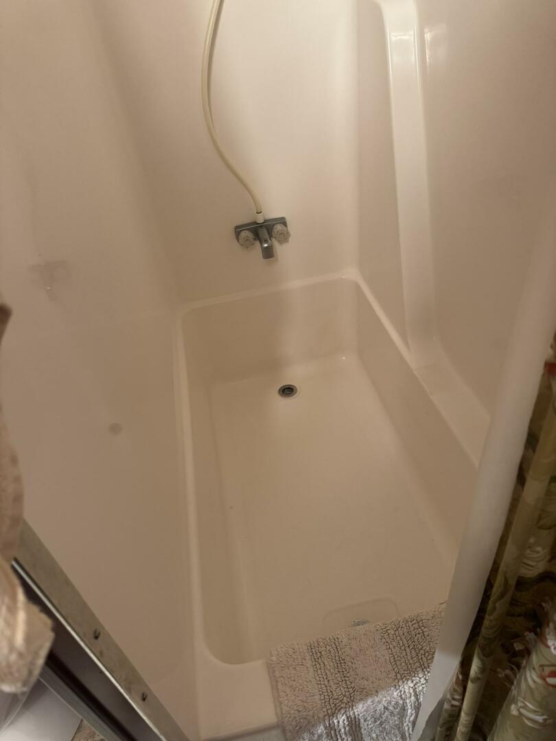 2006 Gibson 5500 Series - Image 22